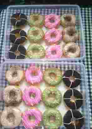 kue donat