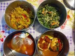 catering harian surabaya