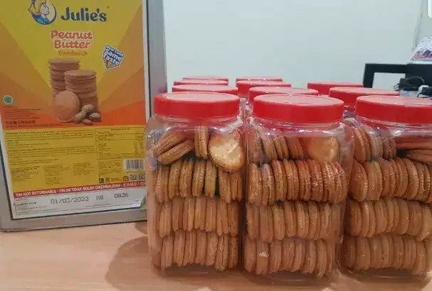 GROSIR Biscuit Julies Import Malaysia